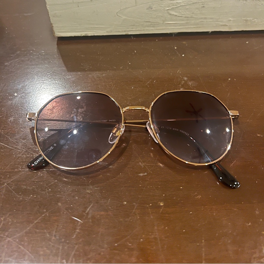 Women’s cute sunglasses